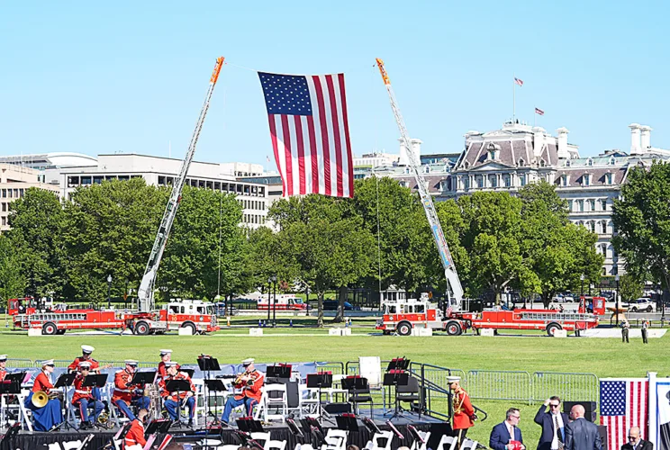 Trump honors 9/11 victims at remembrance event